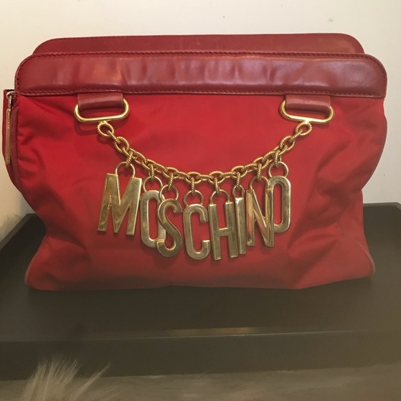 💯% Authentic Moschino Red Clutch Cosmetic Handbag - Picture 1 of 16